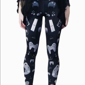 Jeffie | Retro Controller | Leggings